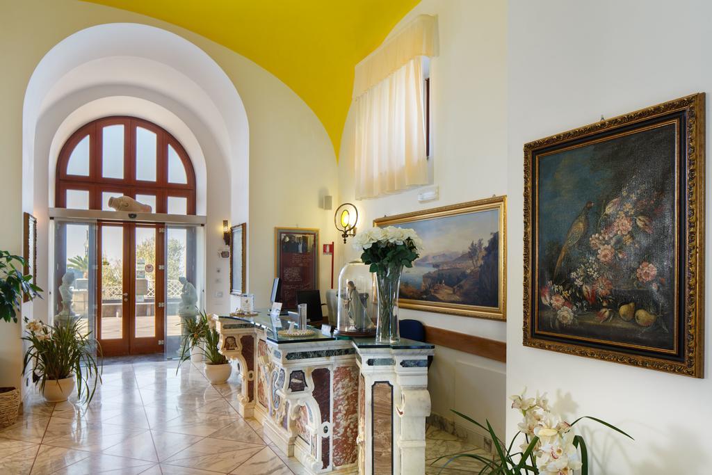 Antico Casale Russo Hotel Piano di Sorrento Luaran gambar