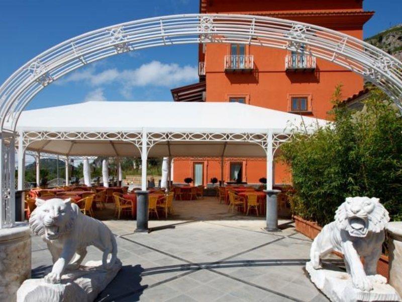 Antico Casale Russo Hotel Piano di Sorrento Luaran gambar